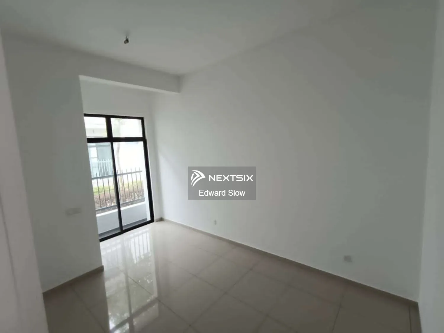 2-sty Terrace/Link House For Sale in Pasir Gudang Johor - Image 9