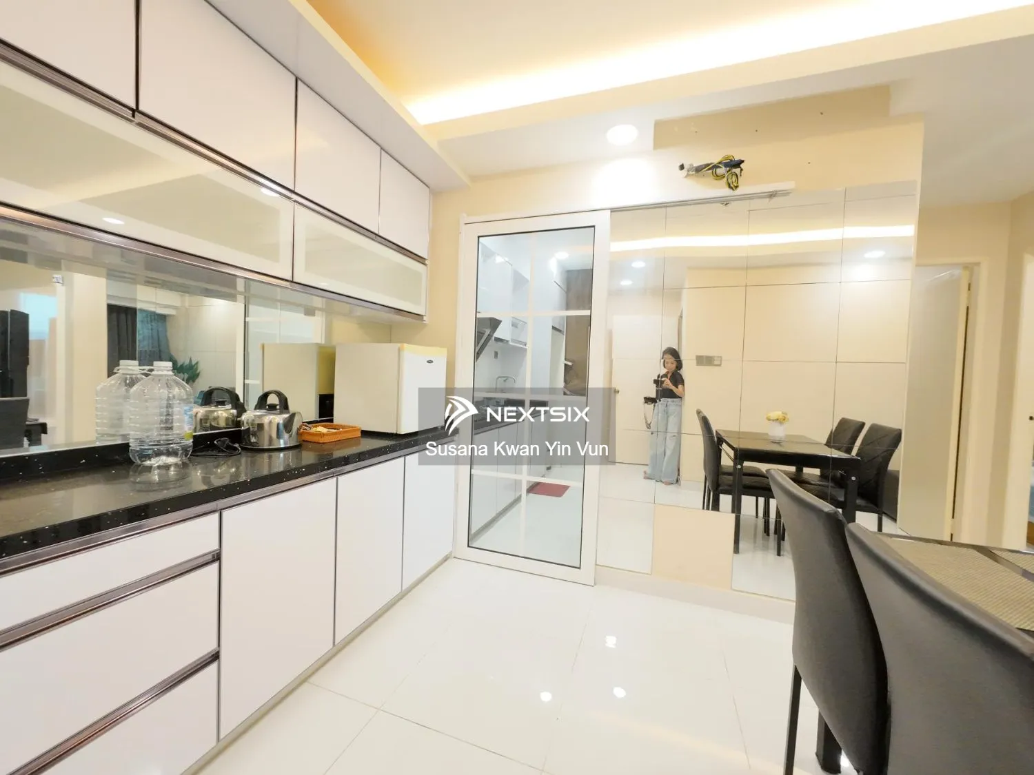 Cyber City Apartment 2