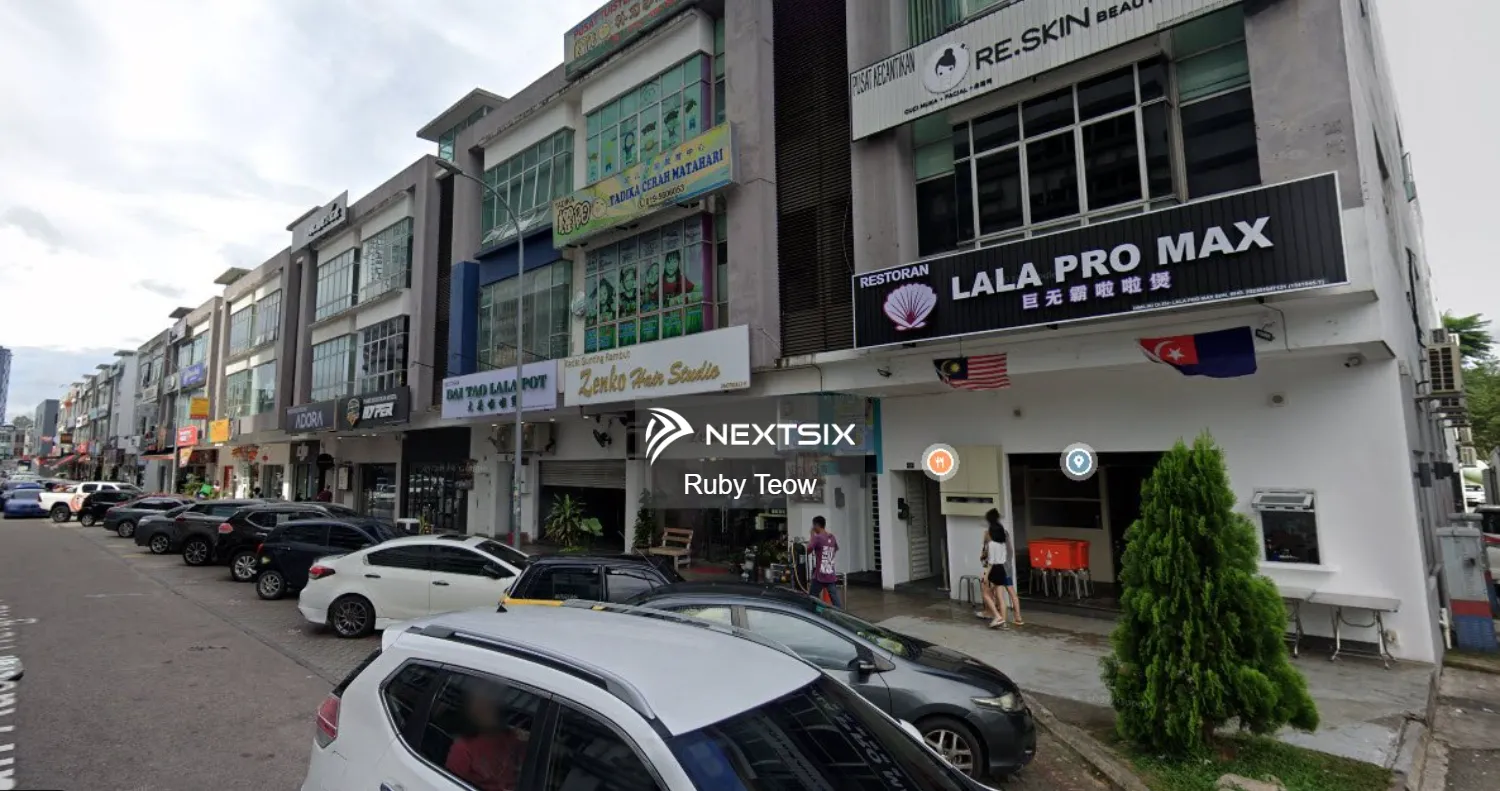 Taman Mount Austin - 3 Storey Shop Lot (Tenanted) for Sale