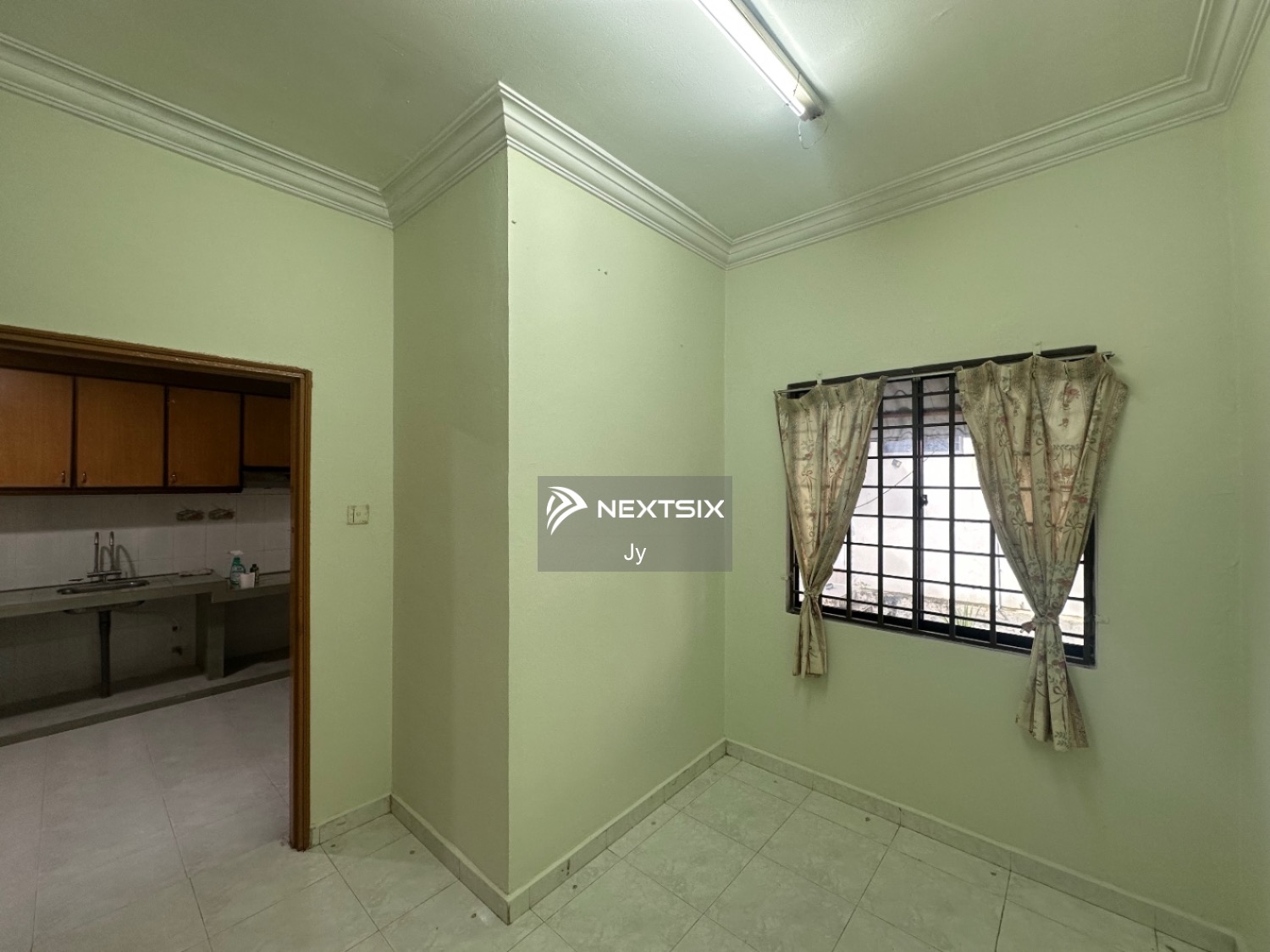 2-sty Terrace/Link House For Rent in Permas Jaya Johor - Image 5