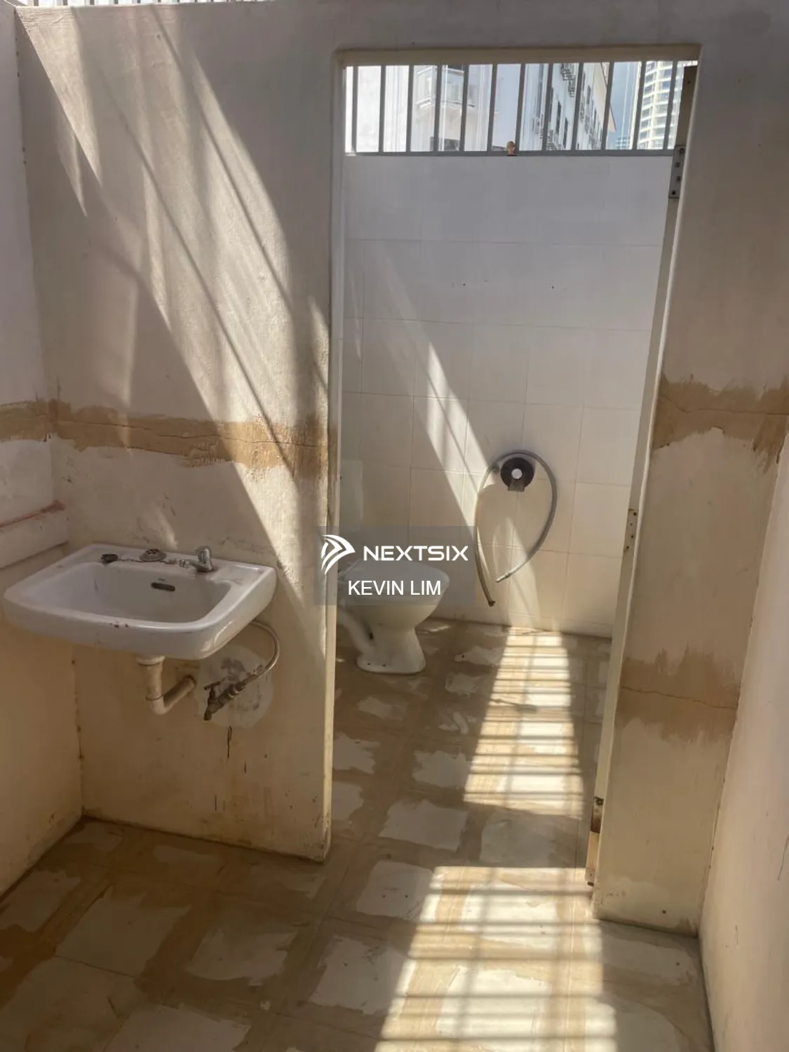 Shop For Rent in Georgetown Penang - Image 5