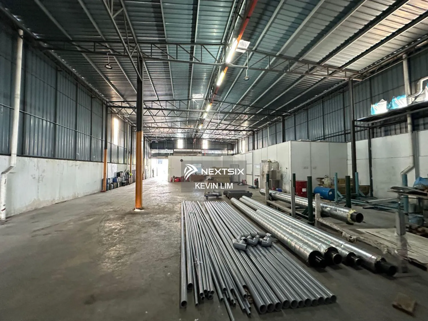 Warehouse For Rent in Batu Maung Penang