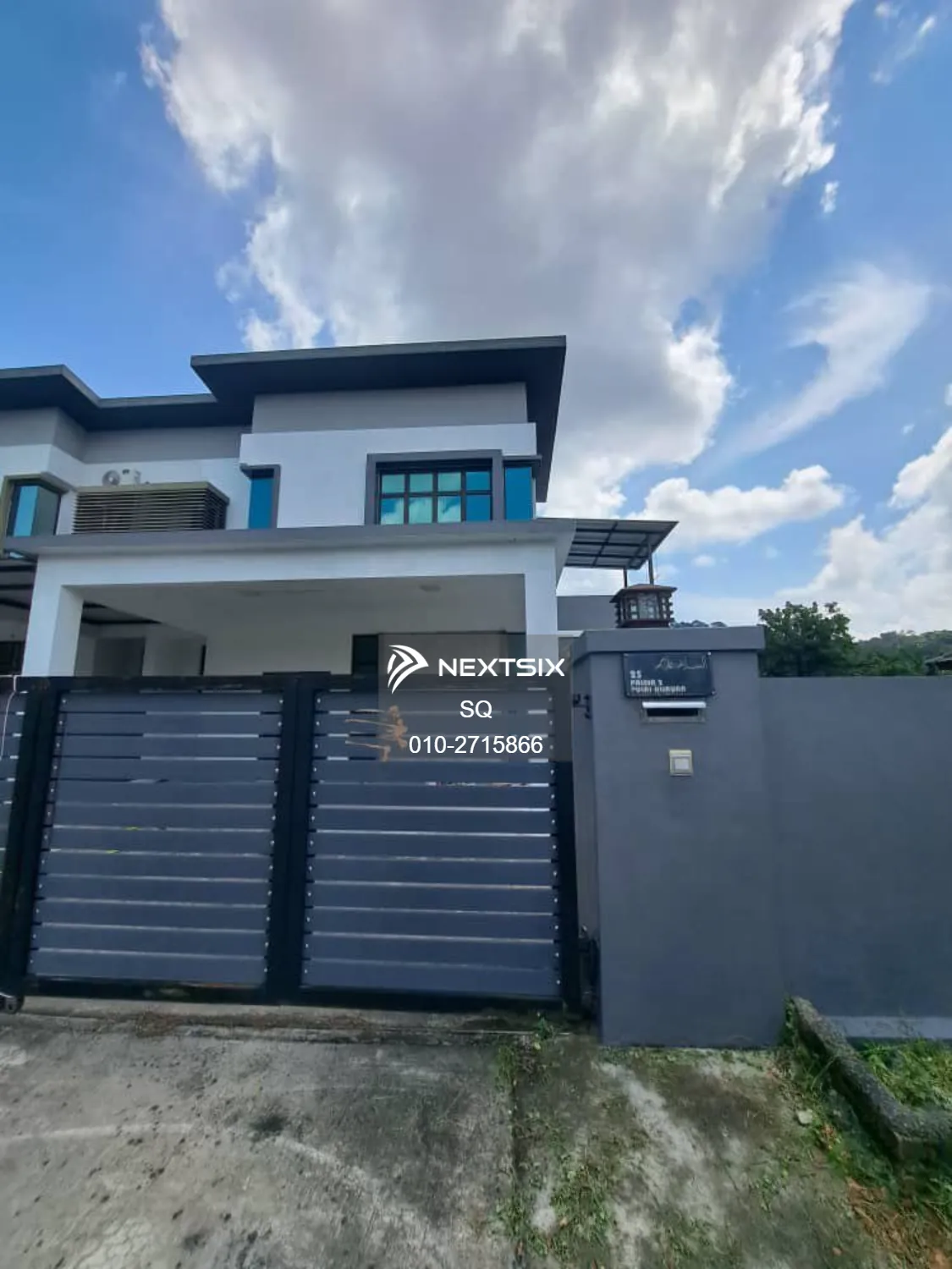 Semi-detached House For Sale in Skudai Johor