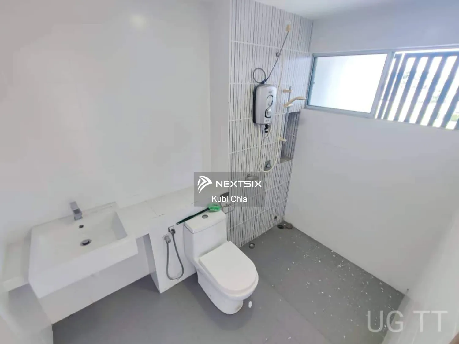 2-sty Terrace/Link House For Sale in Bandar Bukit Tinggi Selangor - Image 6