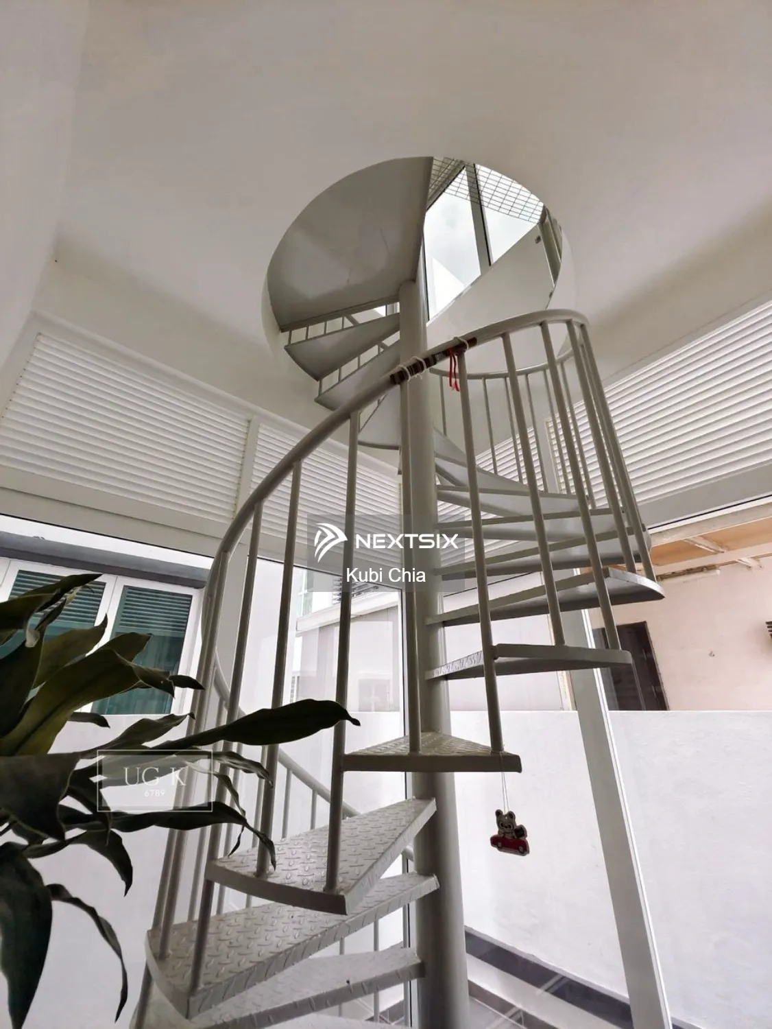 Semi-detached House For Sale in Bandar Bukit Tinggi Selangor - Image 11