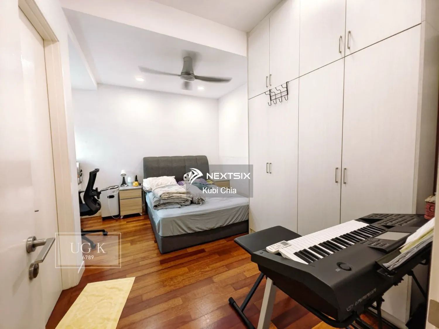 Semi-detached House For Sale in Bandar Bukit Tinggi Selangor - Image 8