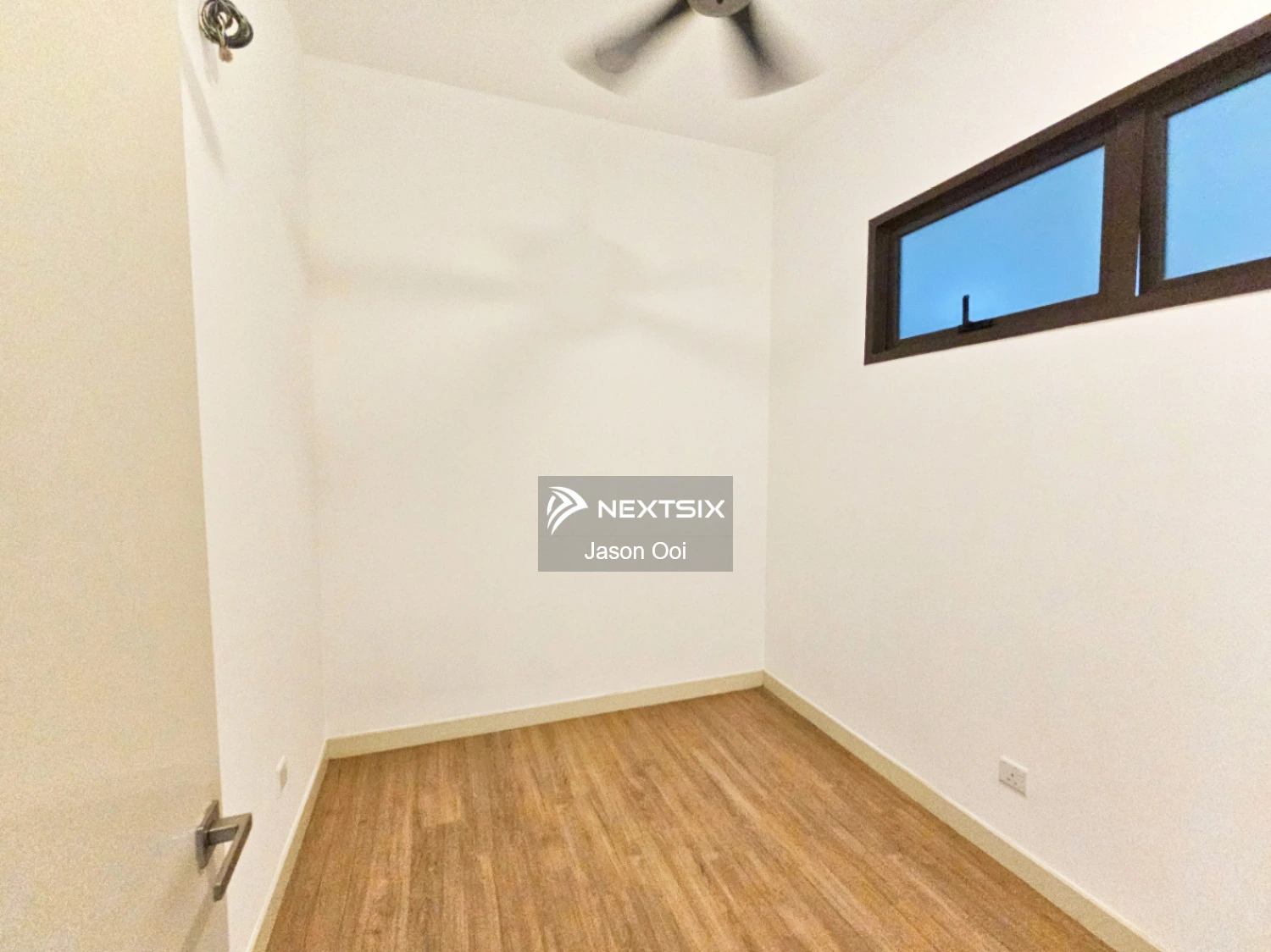 Serviced Residence For Sale in Subang Jaya Selangor - Image 8