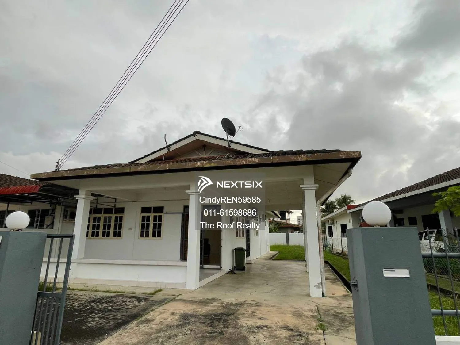 Semi-detached House For Sale in Miri Sarawak