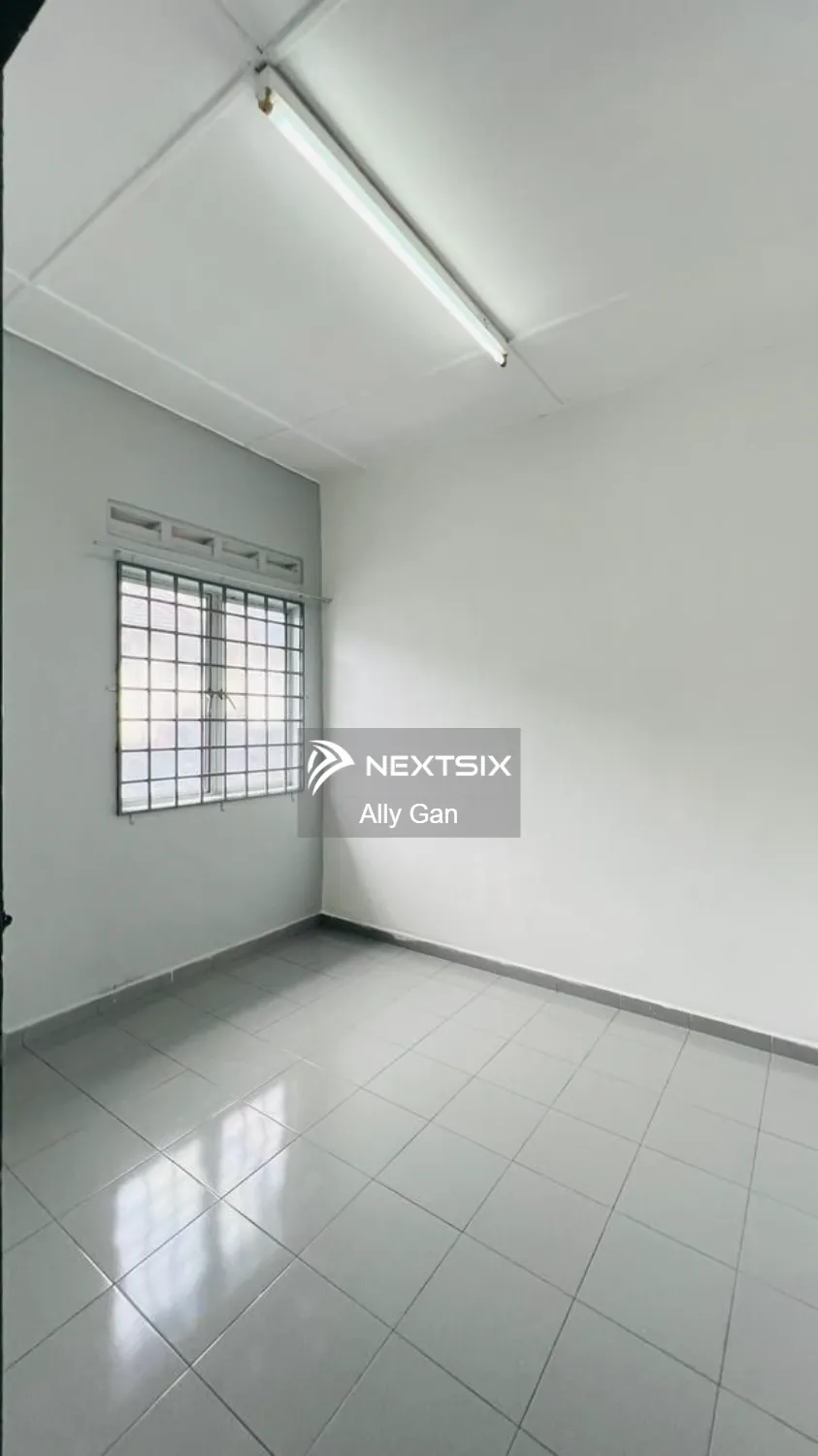 2-sty Terrace/Link House For Sale in Johor Bahru Johor - Image 16