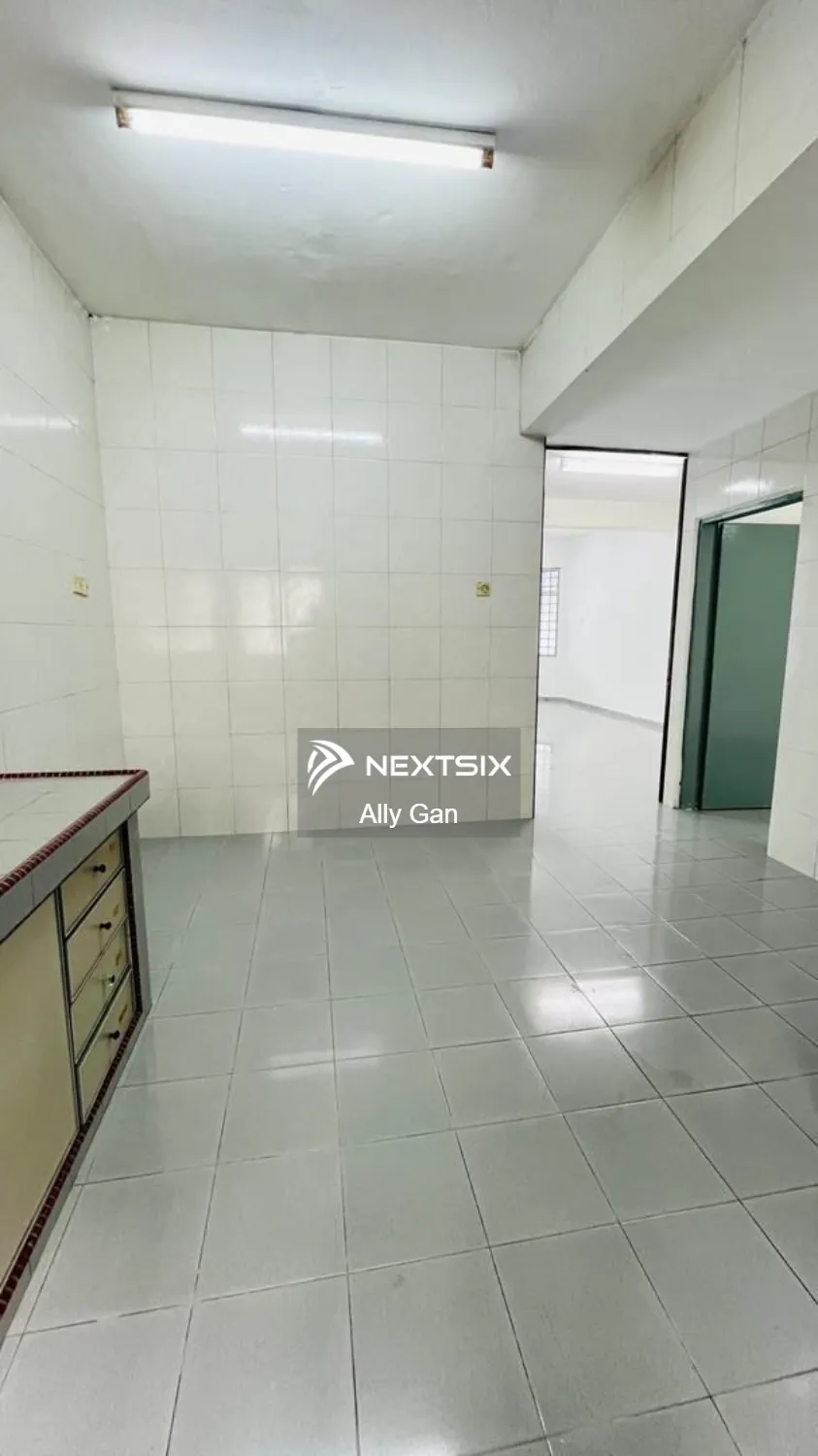 2-sty Terrace/Link House For Sale in Johor Bahru Johor - Image 7