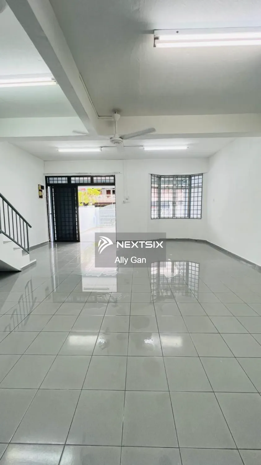 2-sty Terrace/Link House For Sale in Johor Bahru Johor - Image 8