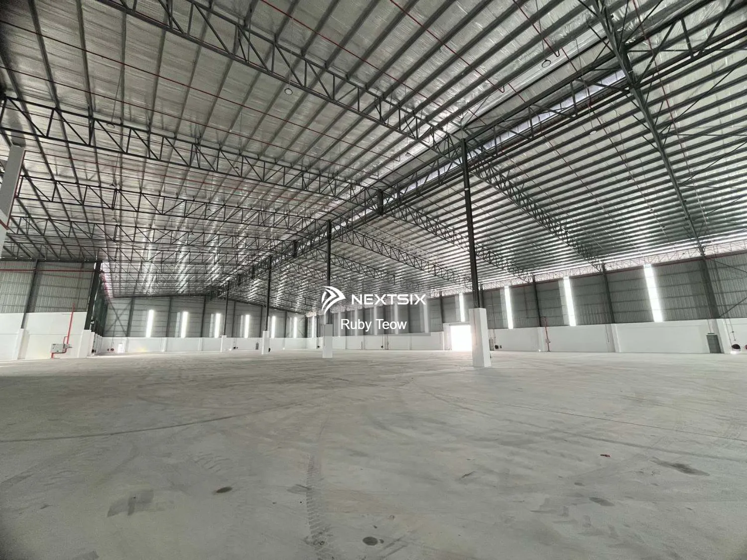 Pasir Gudang - New 1 Storey Detached Warehouse with Office for Rent
