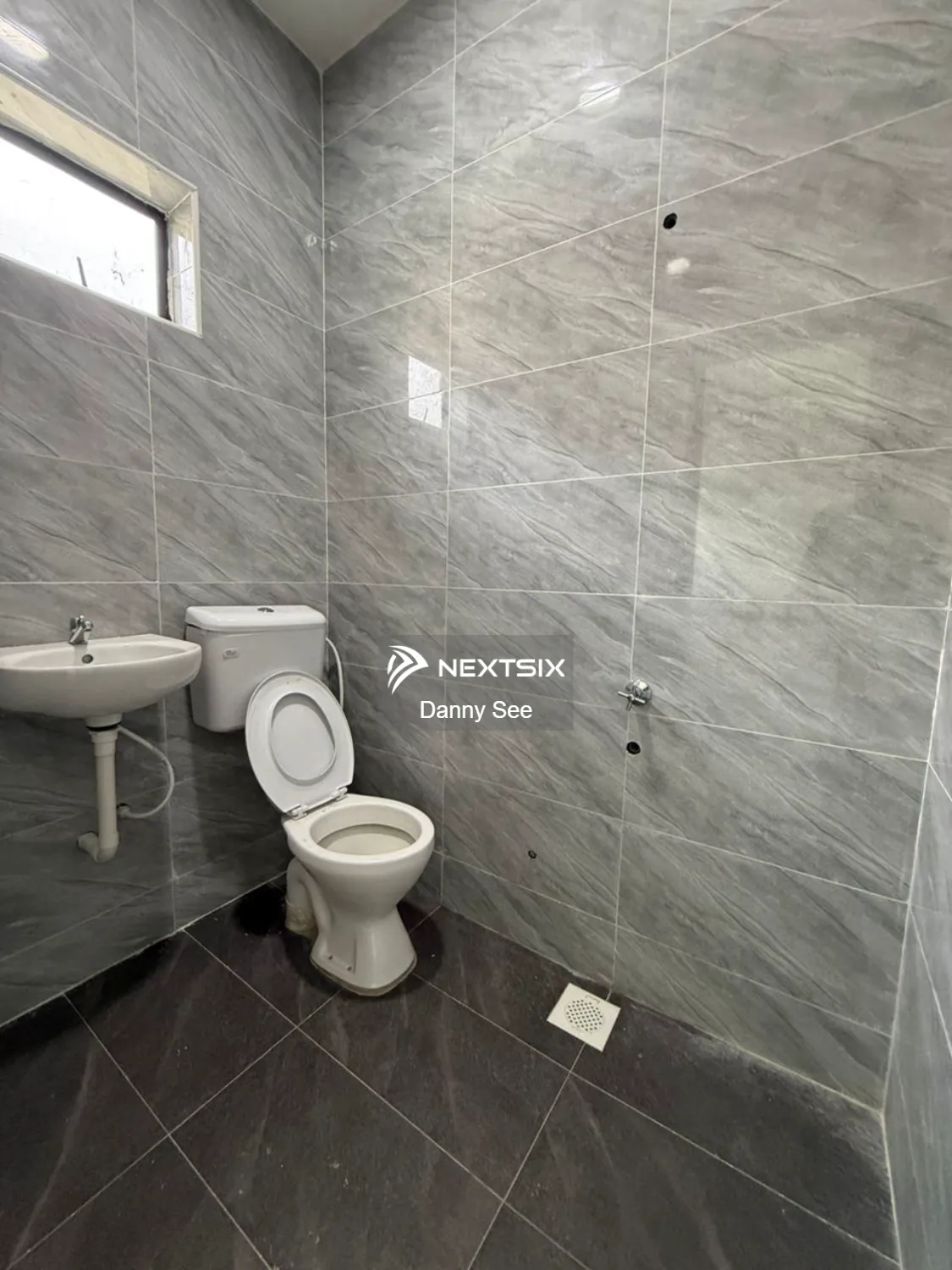 2-sty Terrace/Link House For Sale in Kulai Johor - Image 7