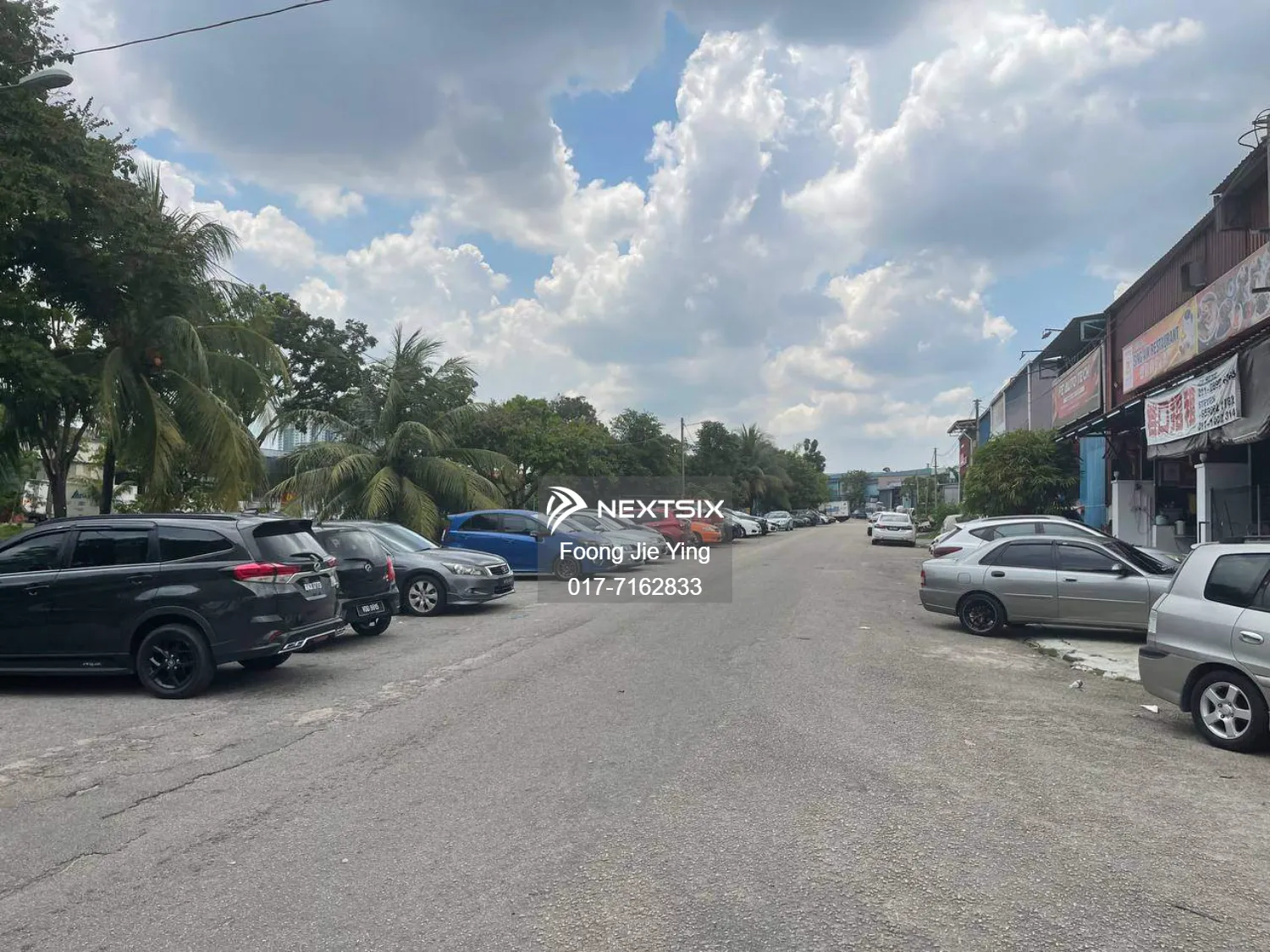 Jalan Mutiara Emas, Mount Austin 1.5 Storey Terrace Factory