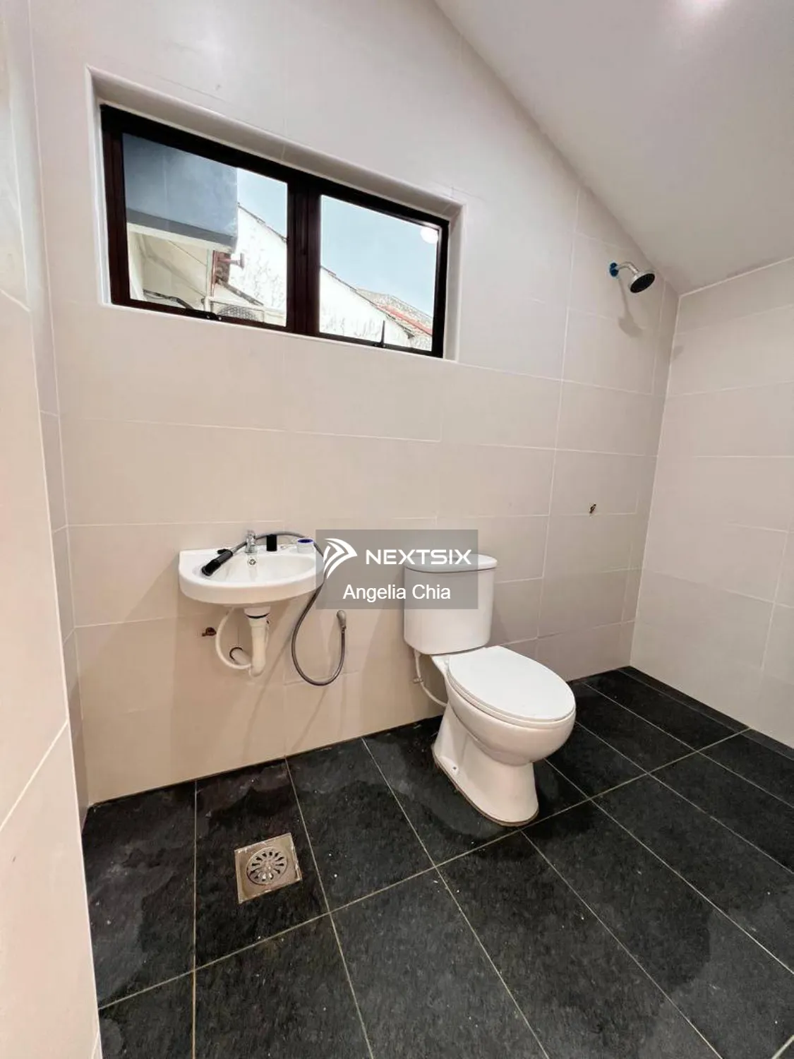 2-sty Terrace/Link House For Sale in Ulu Tiram Johor - Image 10