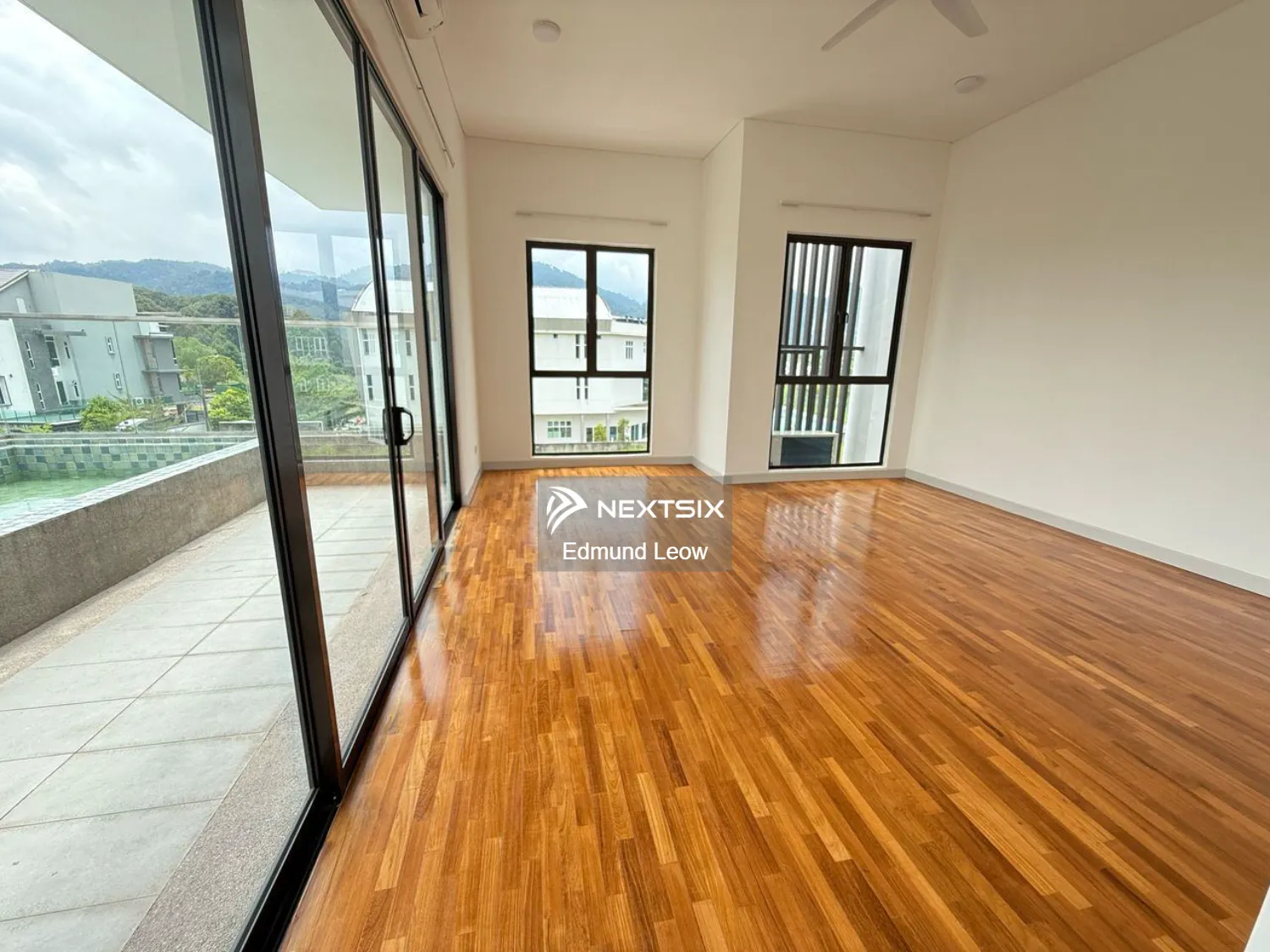 Semi-detached House For Rent in Rawang Selangor - Image 12