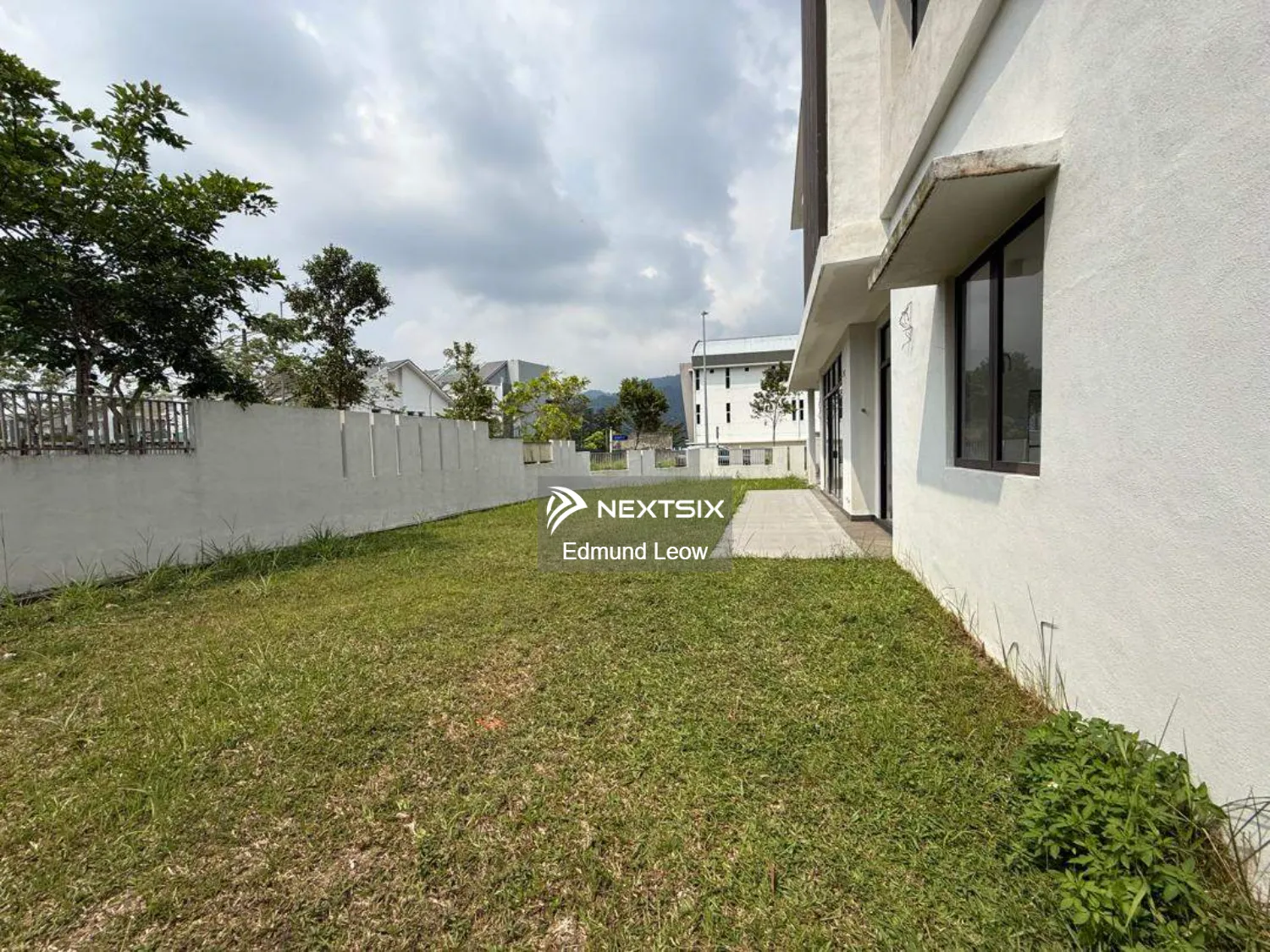 Semi-detached House For Rent in Rawang Selangor - Image 6