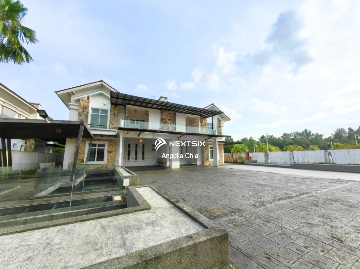 Semi-detached House For Sale in Johor Bahru Johor