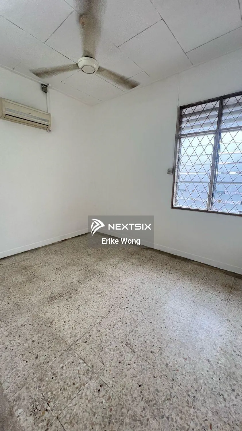 1.5-sty Terrace/Link House For Sale in Plentong Johor - Image 8