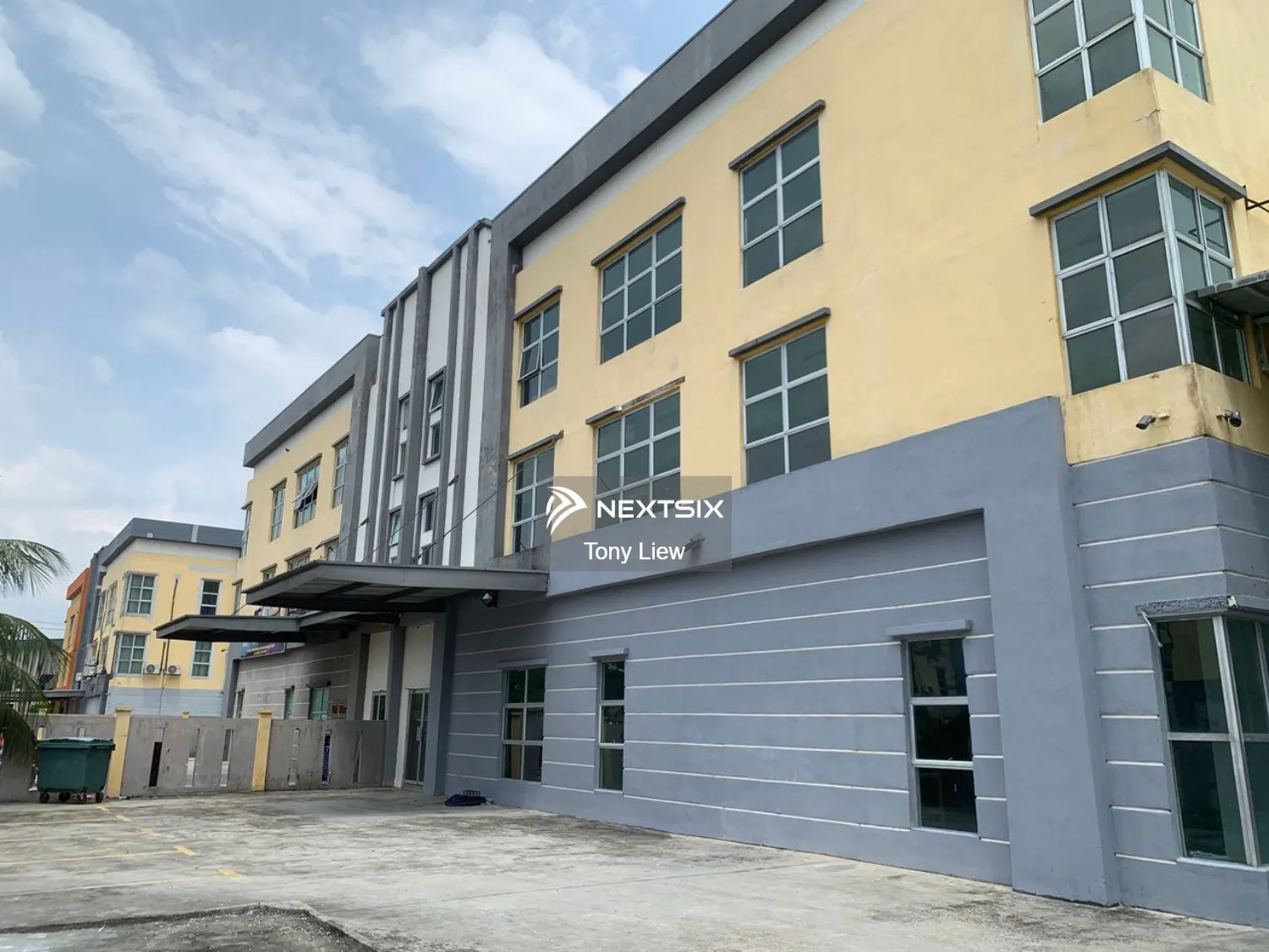 Semi-D Factory For Rent in Balakong Selangor