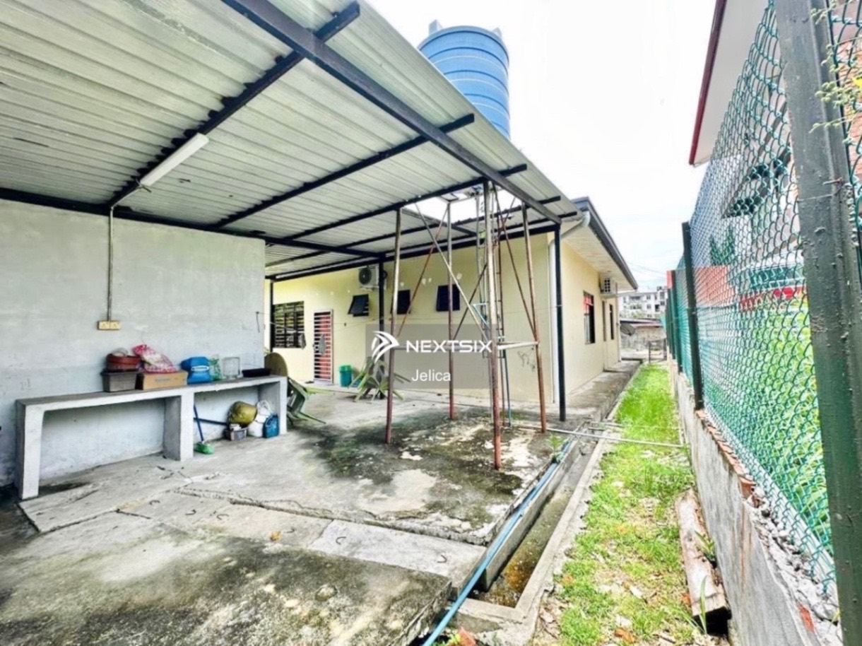 Semi-detached House For Sale in Kota Kinabalu Sabah - Image 10