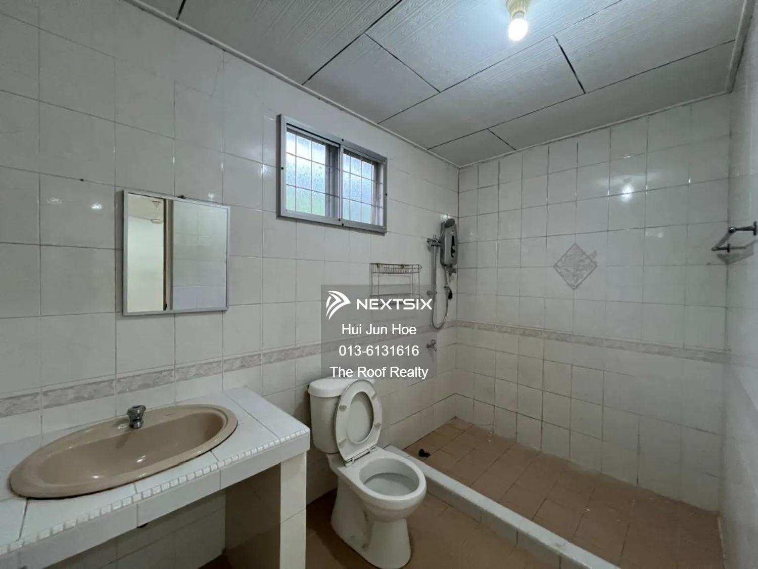 Semi-detached House For Rent in Kota Kinabalu Sabah - Image 11