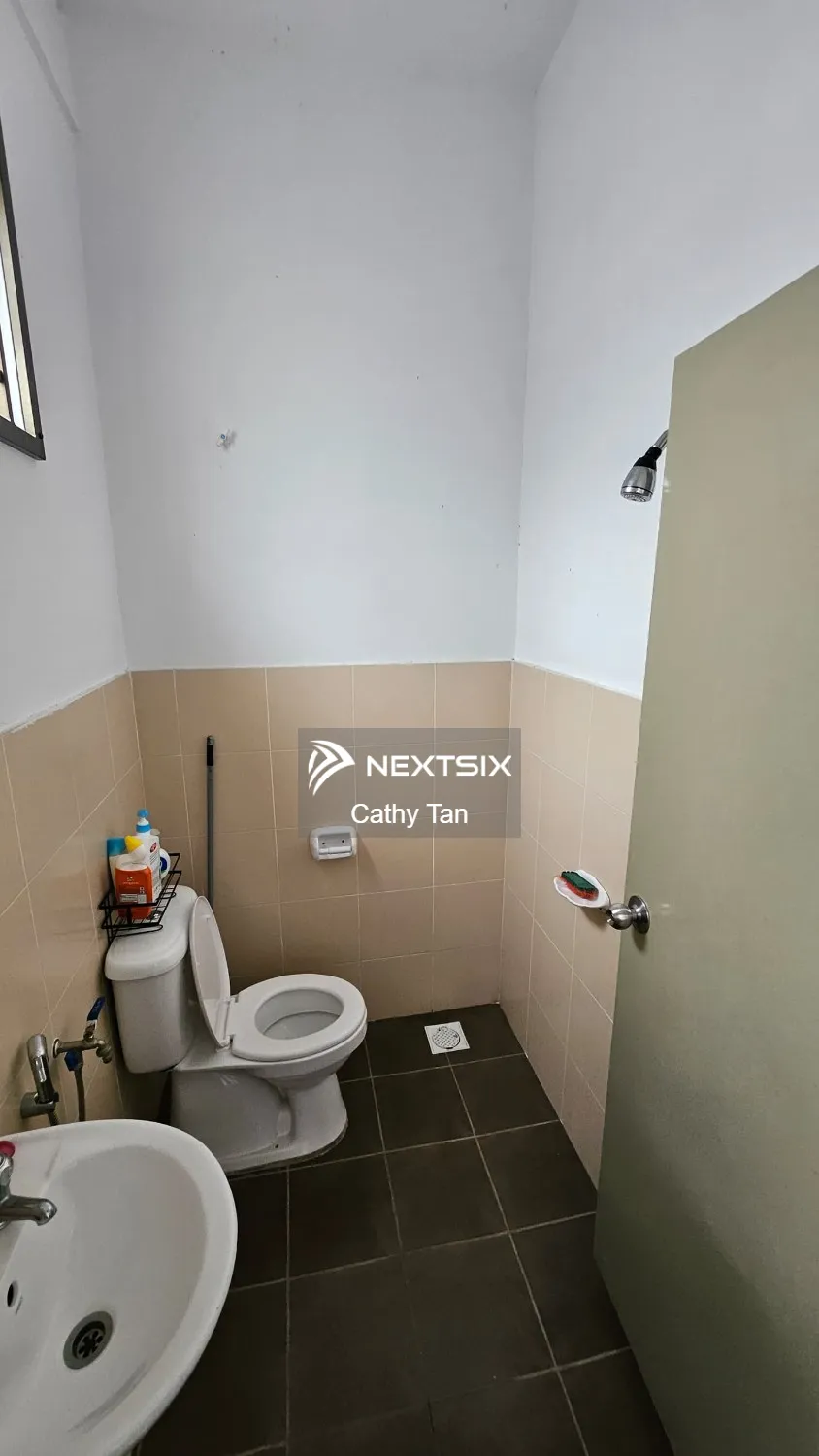 2-sty Terrace/Link House For Sale in Johor Bahru Johor - Image 5