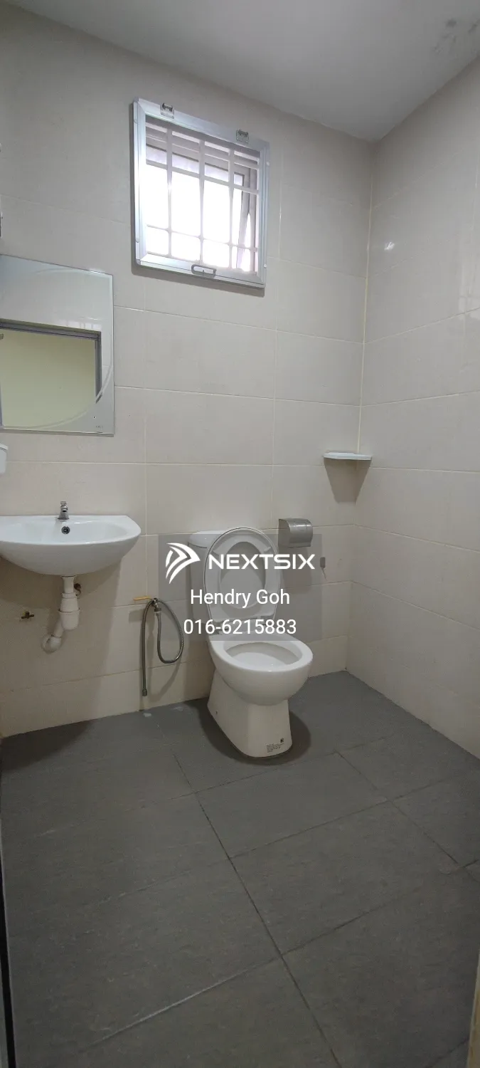 Semi-detached House For Sale in Kuchai Lama Wilayah Persekutuan Kuala Lumpur - Image 20