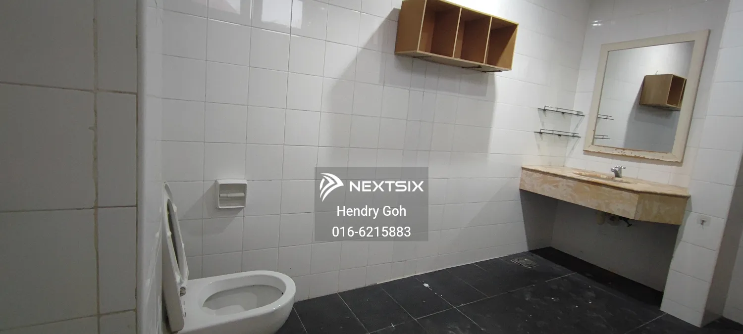 Semi-detached House For Sale in Kuchai Lama Wilayah Persekutuan Kuala Lumpur - Image 6