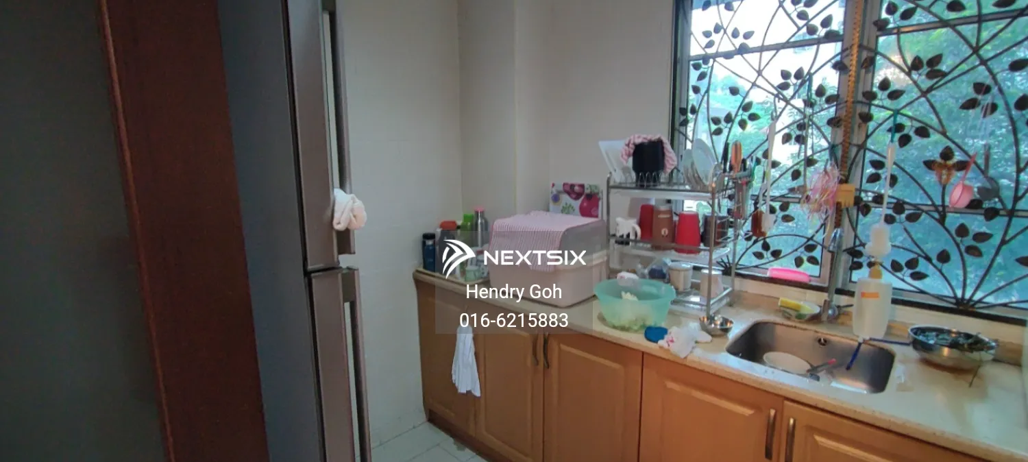 Semi-detached House For Sale in Kuchai Lama Wilayah Persekutuan Kuala Lumpur - Image 16