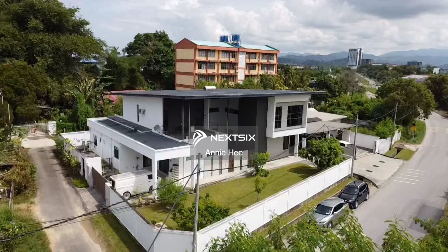 Bungalow For Sale in Penampang Sabah - Image 9