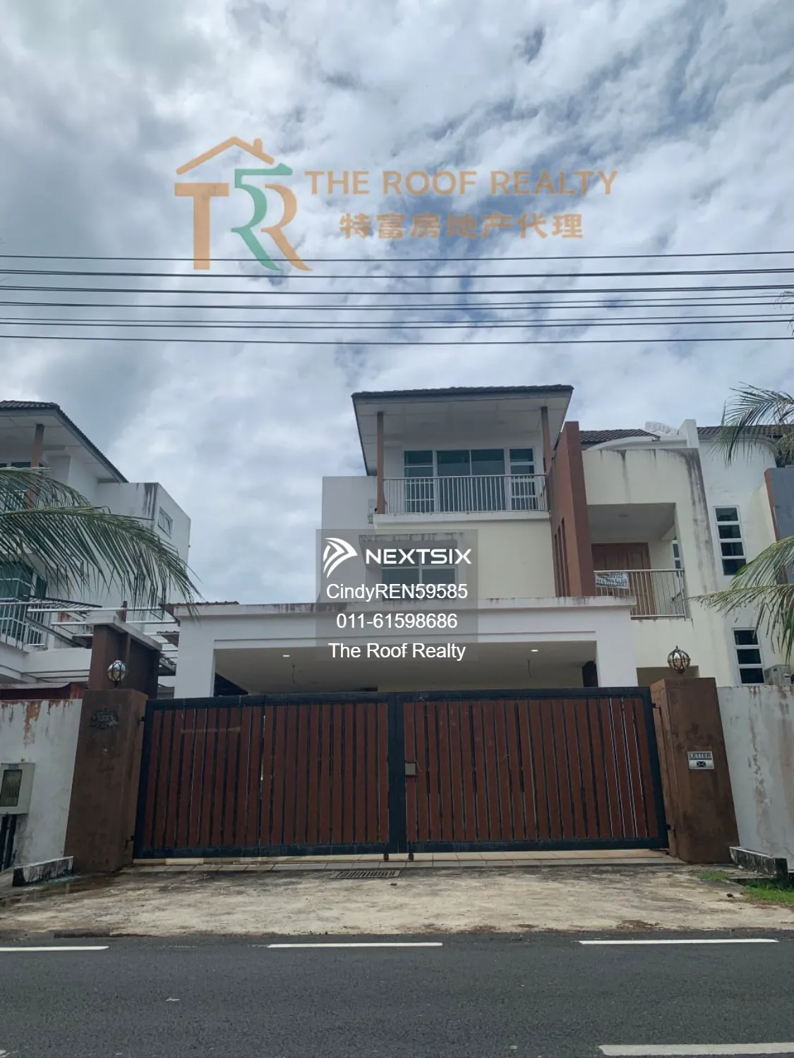 Semi-detached House For Sale in Miri Sarawak