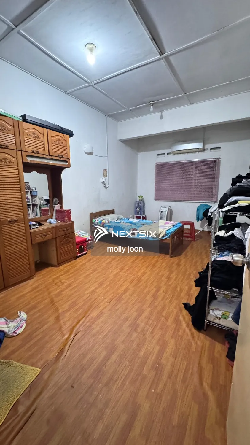 2-sty Terrace/Link House For Sale in Kulai Johor - Image 5