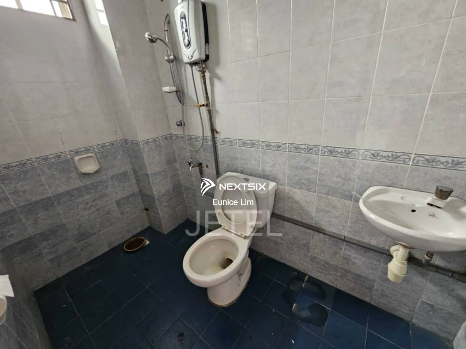 1.5-sty Terrace/Link House For Sale in Bandar Bukit Raja Selangor - Image 12