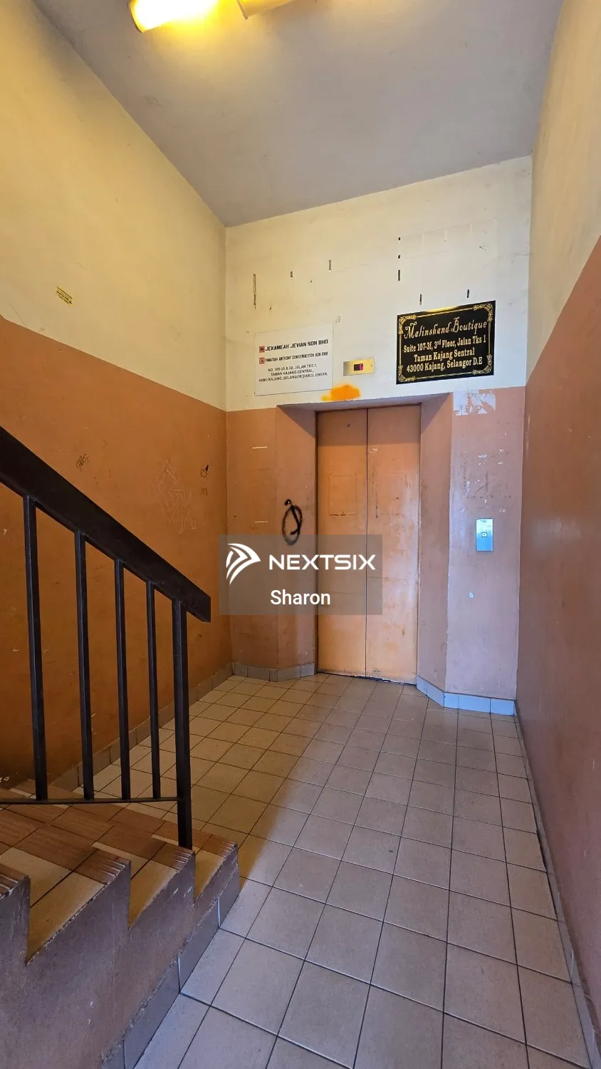 Office floor plan - Image 15