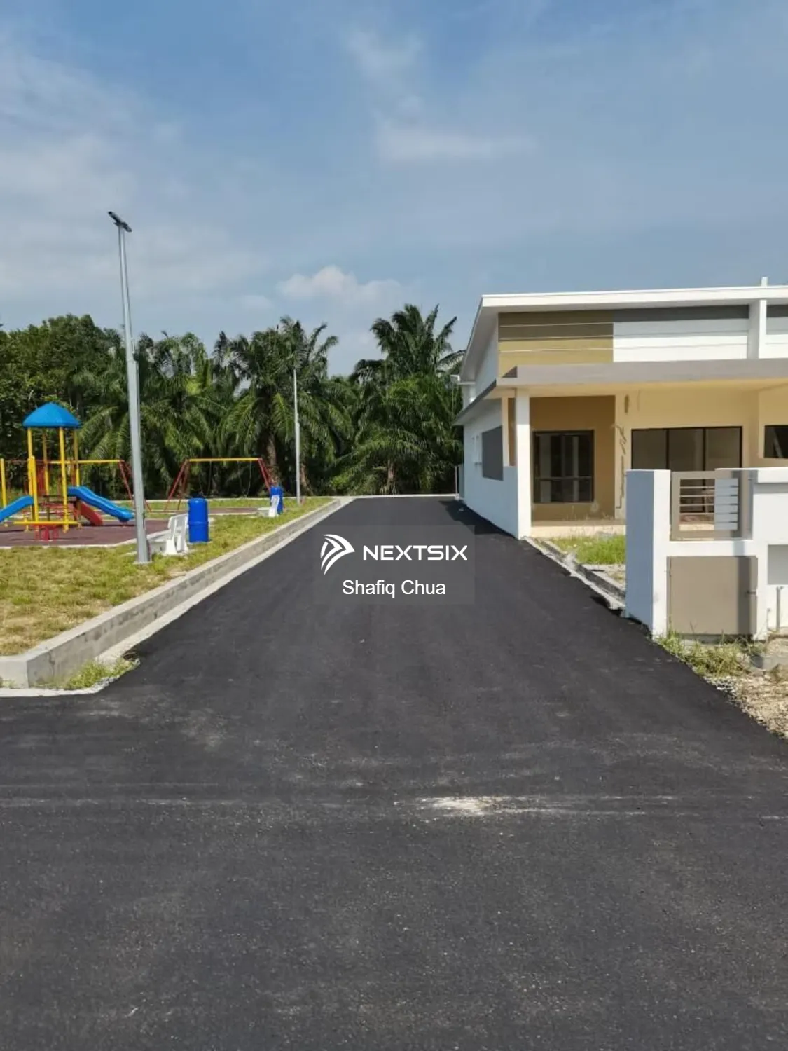 1-sty Terrace/Link House For Sale in Kuala Selangor Selangor - Image 2