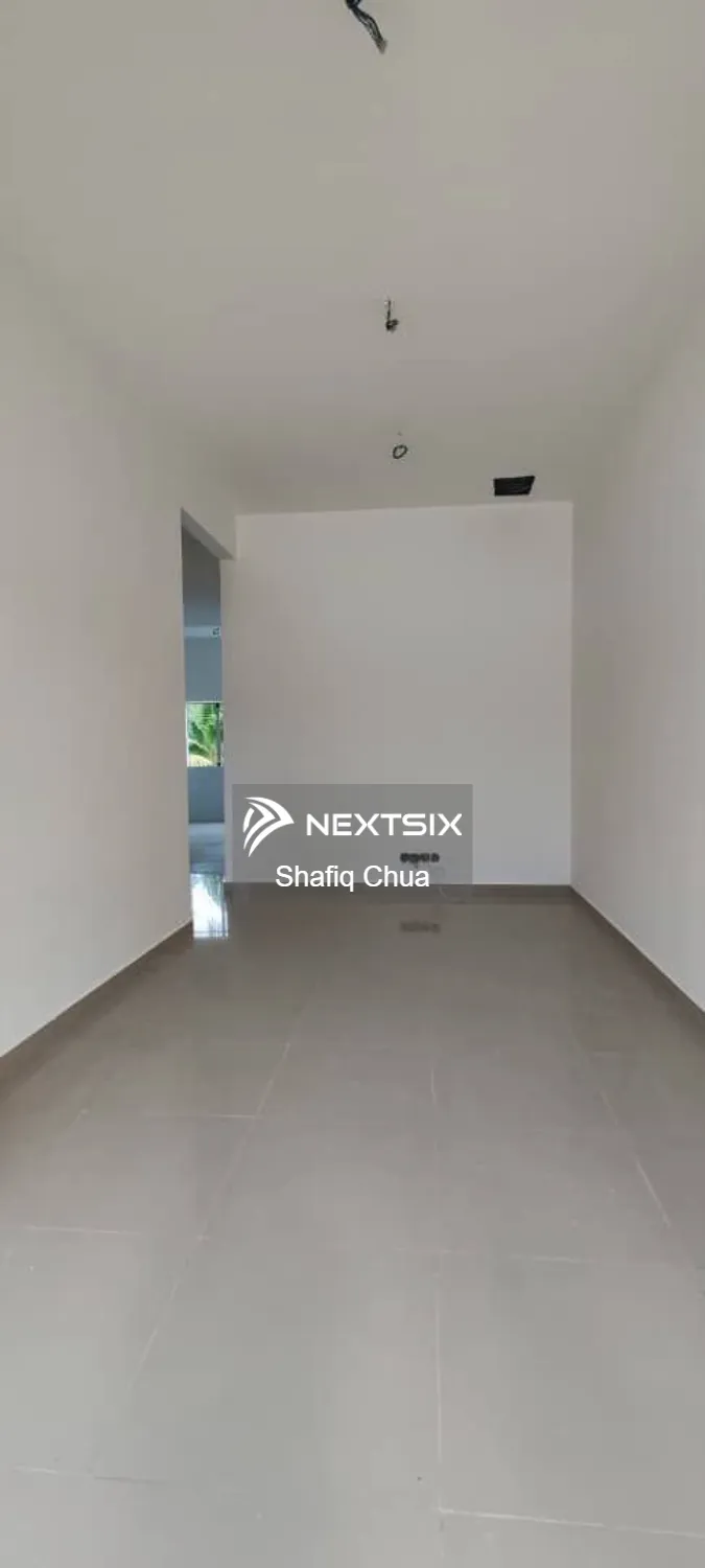 1-sty Terrace/Link House For Sale in Kuala Selangor Selangor - Image 3