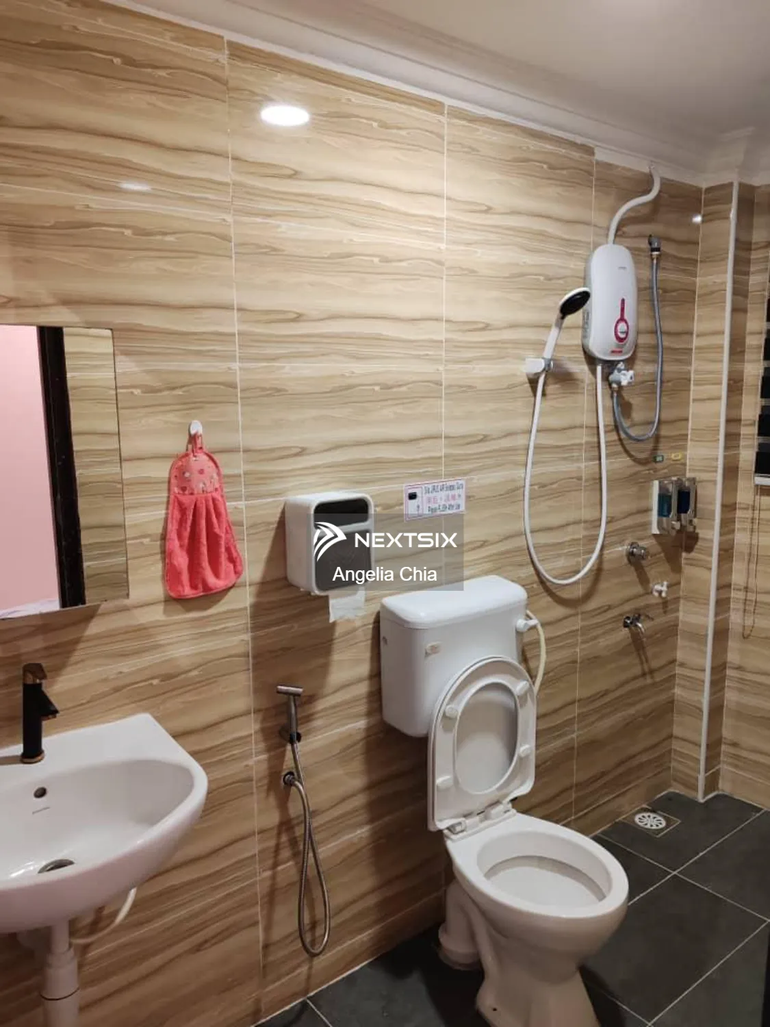 Semi-detached House For Rent in Johor Bahru Johor - Image 17