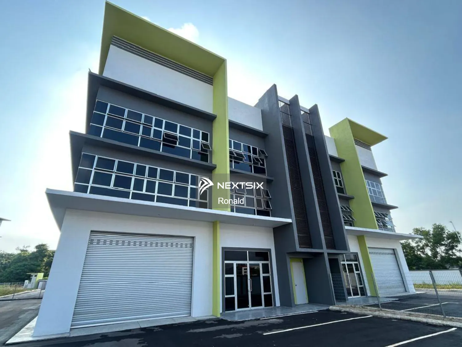 Semi-D Factory For Rent in Puchong Selangor