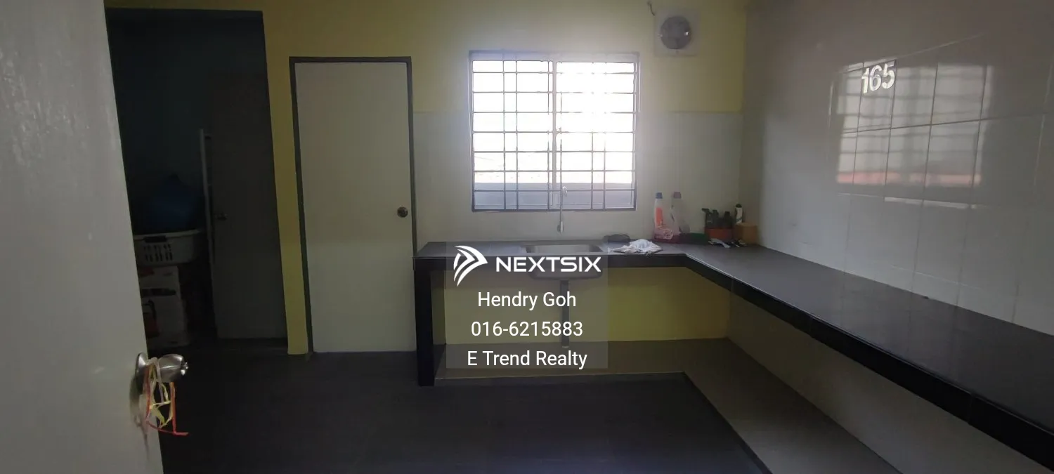 2-sty Terrace/Link House For Sale in Selayang Selangor - Image 4