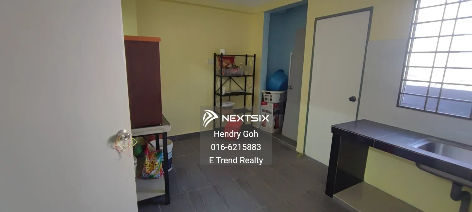 2-sty Terrace/Link House For Sale in Selayang Selangor - Image 7