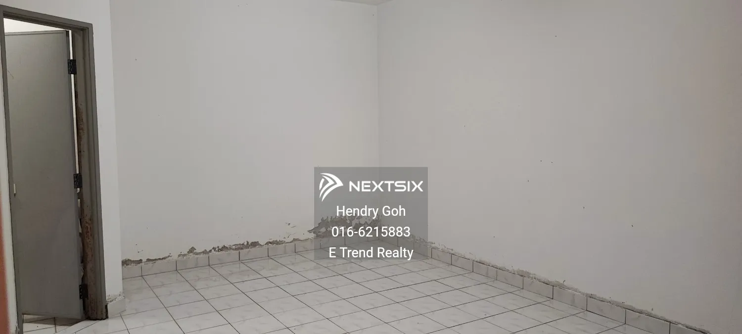 3-sty Terrace/Link House For Sale in Selayang Selangor - Image 16