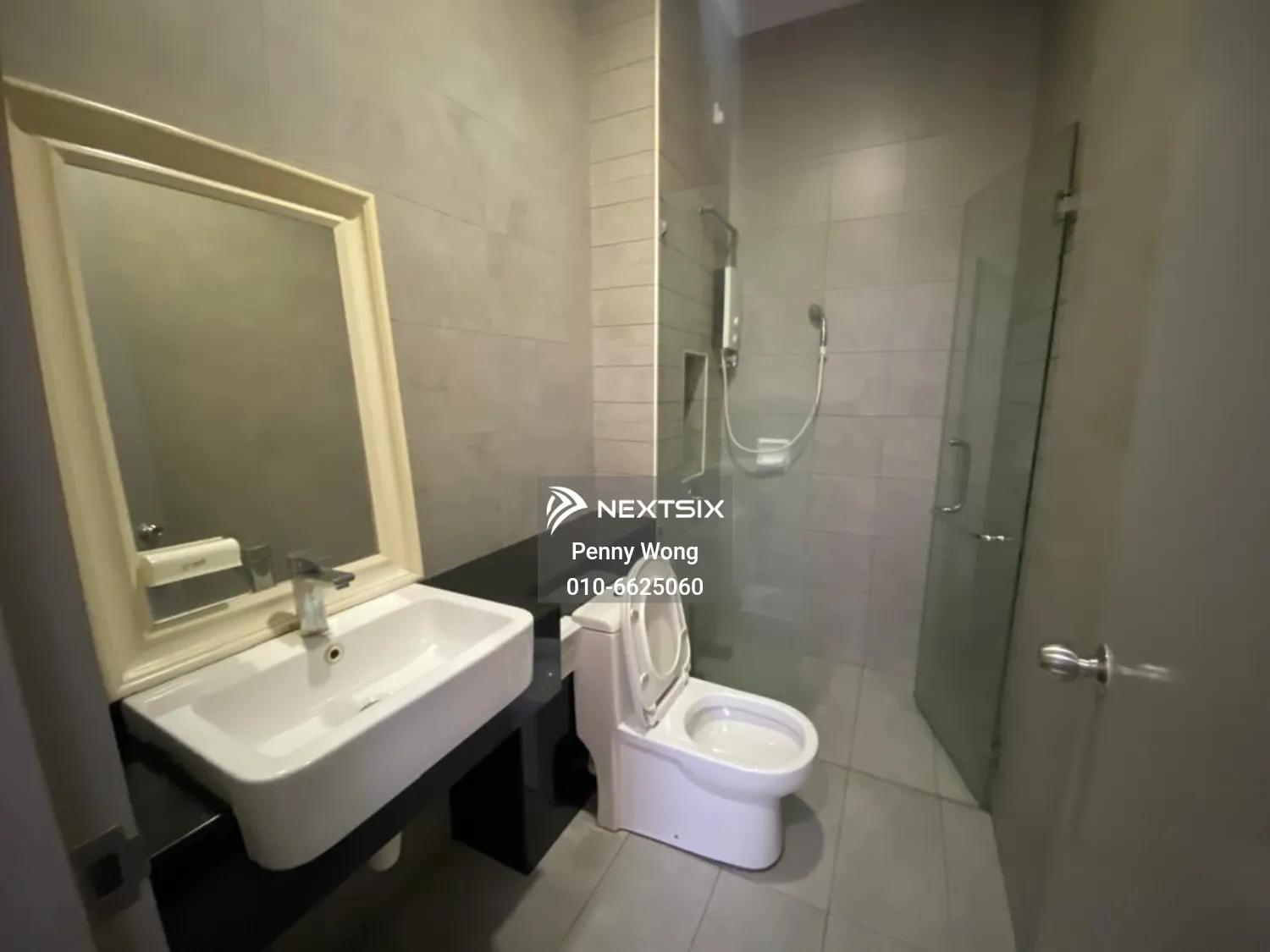 2-sty Terrace/Link House For Rent in Setia Indah Johor - Image 5