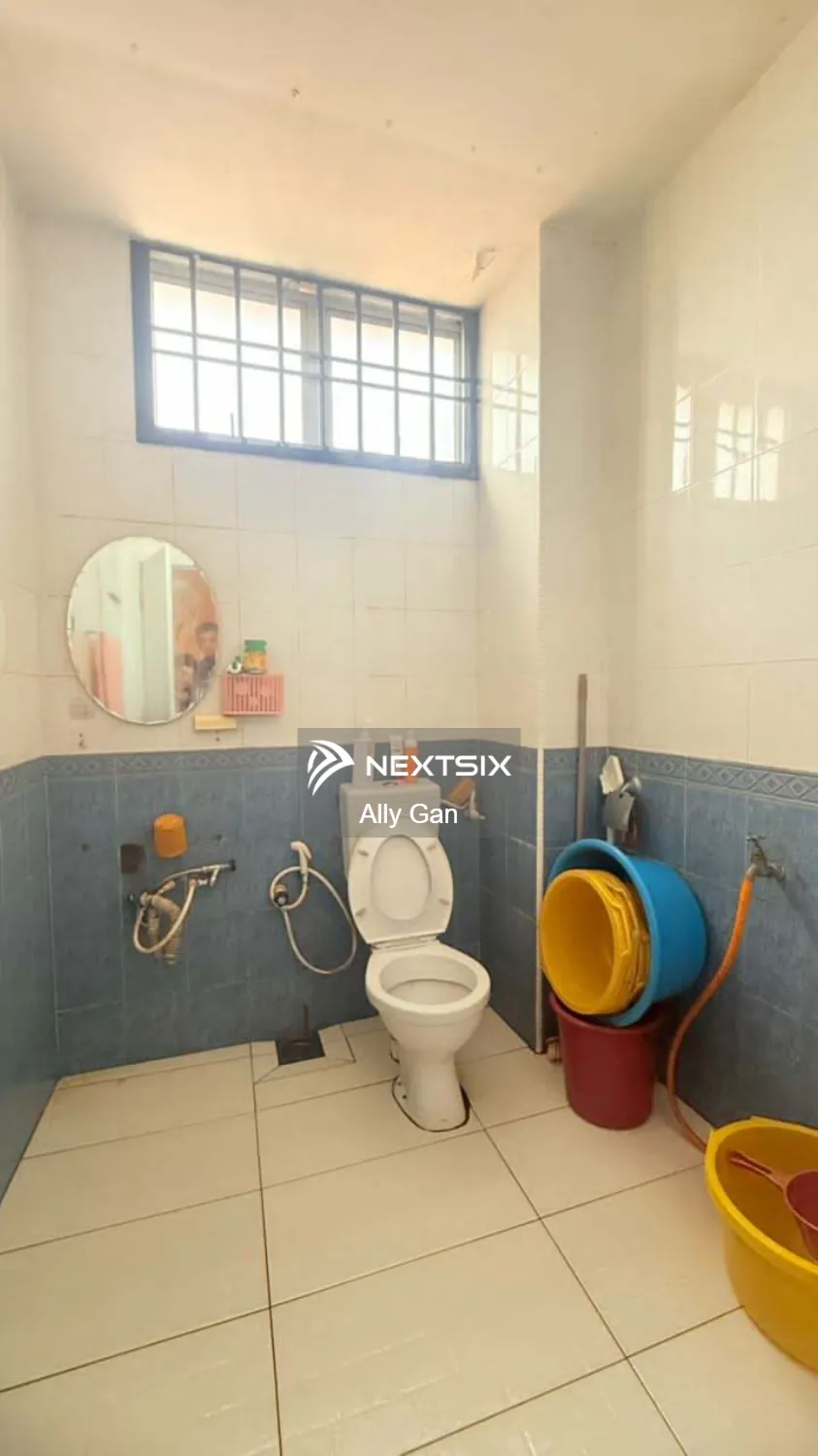 2-sty Terrace/Link House For Sale in Johor Bahru Johor - Image 13