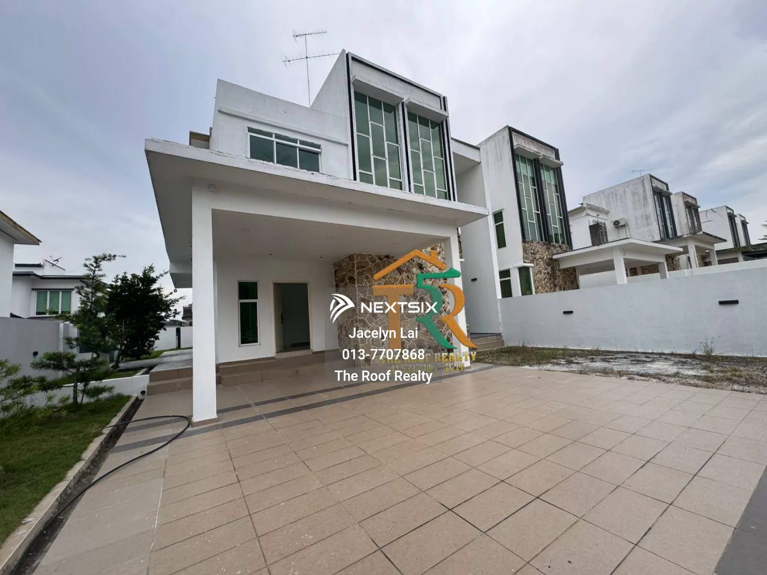 Semi-detached House For Sale in Batu Pahat Johor