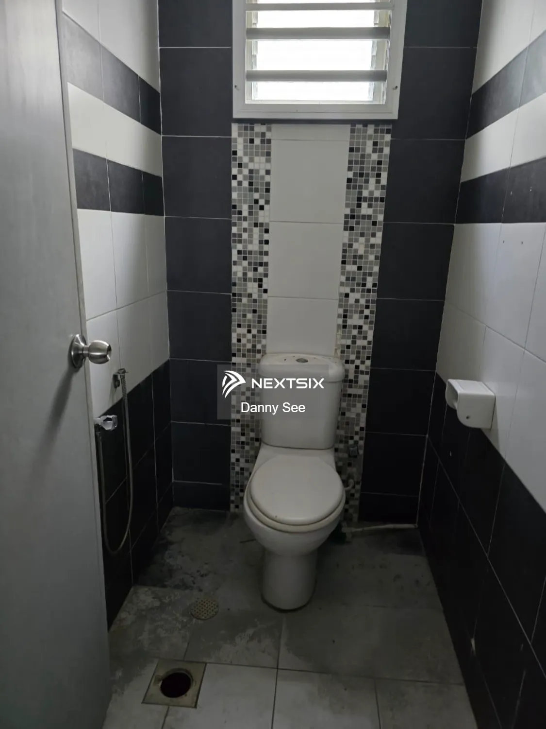 Shop For Rent in Kulai Johor - Image 6