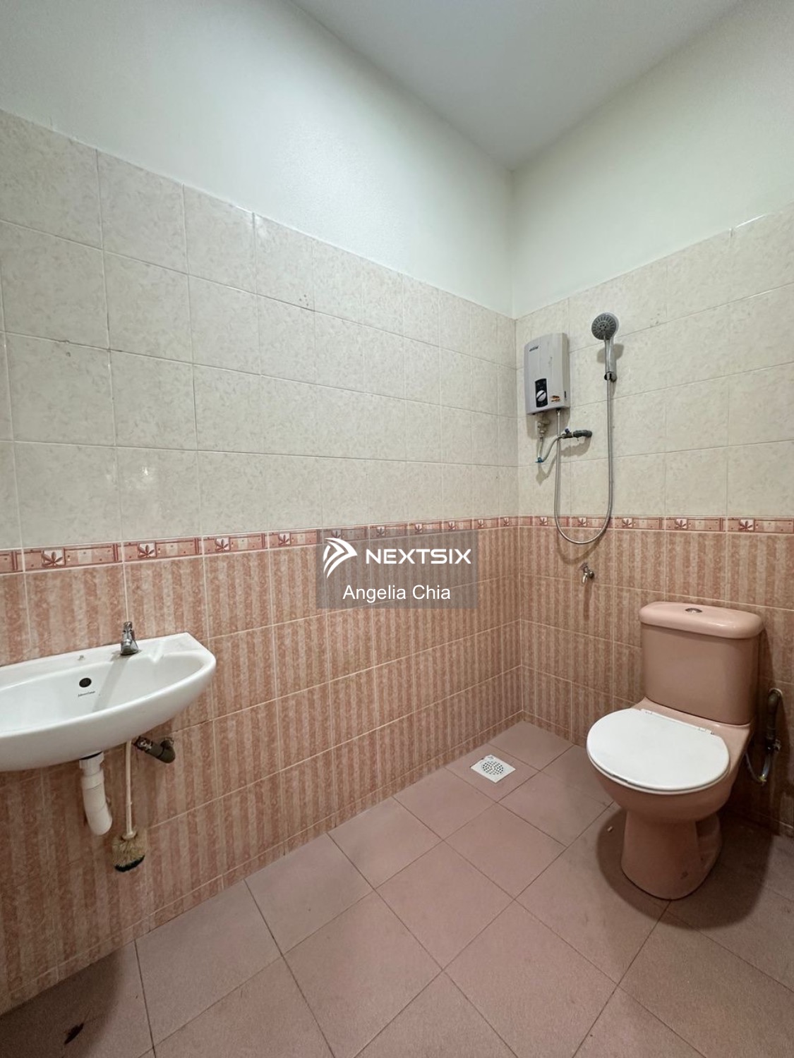 1-sty Terrace/Link House For Sale in Skudai Johor - Image 8