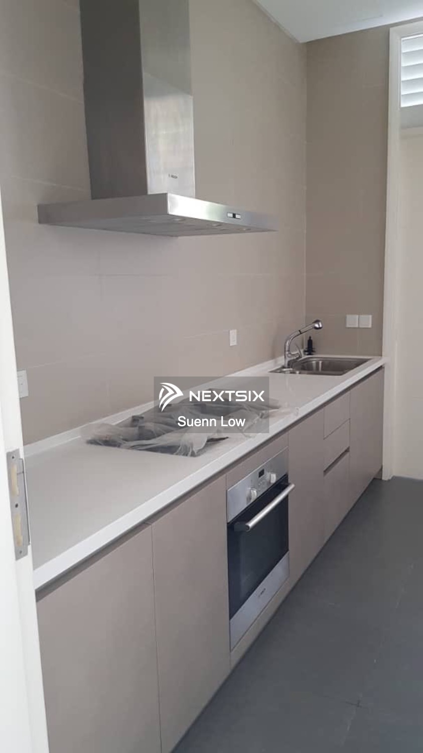 Semi-detached House For Sale in Gelang Patah Johor - Image 7