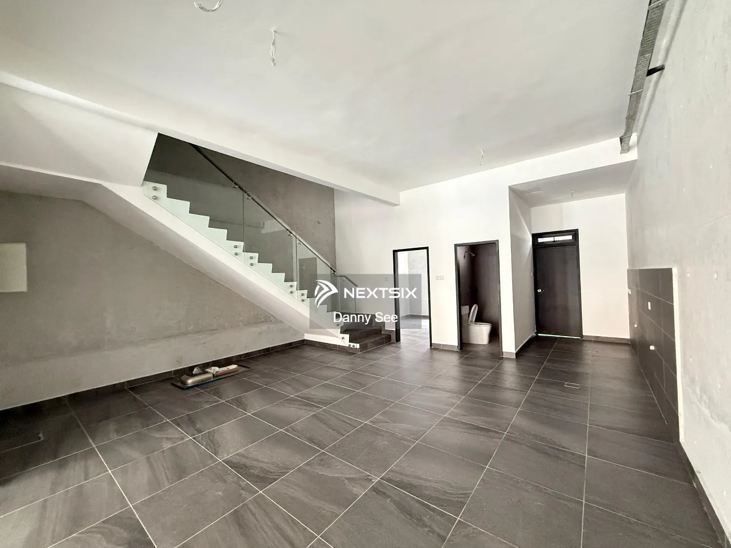 3-sty Terrace/Link House For Sale in Kulai Johor - Image 5