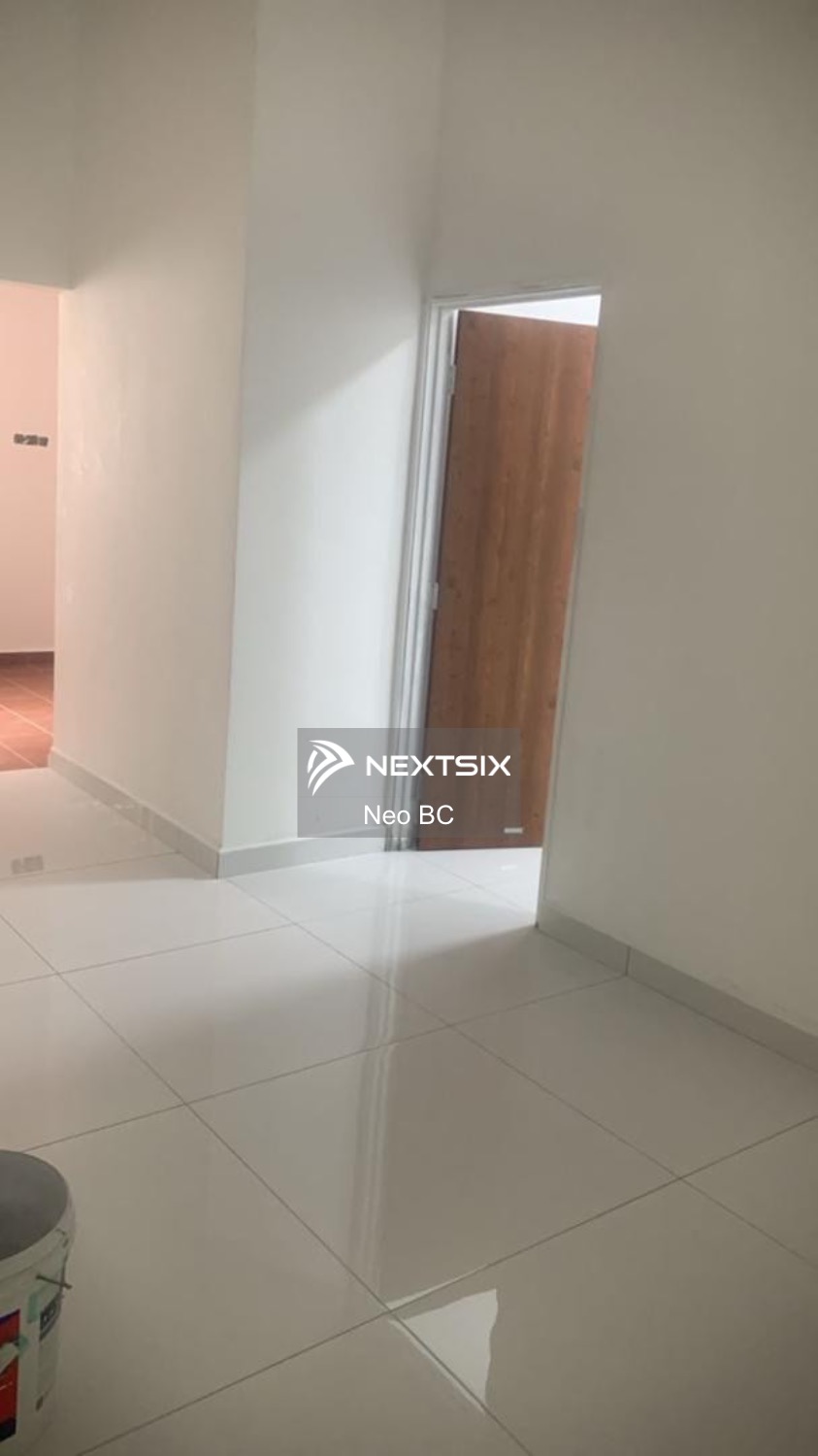 2-sty Terrace/Link House For Sale in Ulu Tiram Johor - Image 5